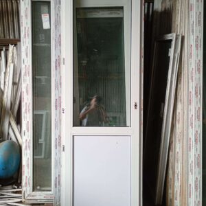 Двери Пластиковые Б/У 2310(в) х 750(ш) Балконные