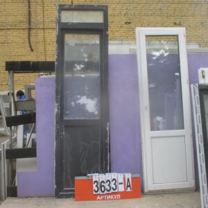 Пластиковые Двери Б/У 2480 (в) х 680 (ш) Балконные