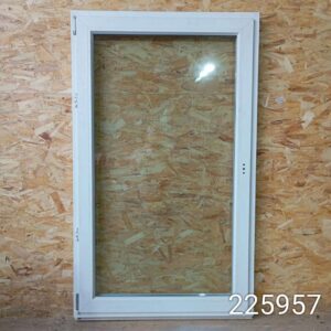 Пластиковые Окна Б/У 1600(в) х 960(ш)
