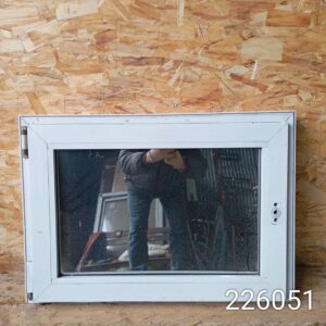 Пластиковые Окна Б/У 540(в) х 770(ш) Некондиция
